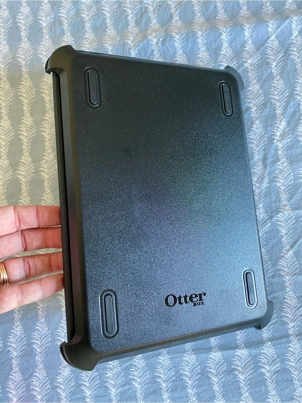 New OtterBox Defender Pro Screenless Black Case Drop+ iPad Pro 11 w/ EDU Stand
